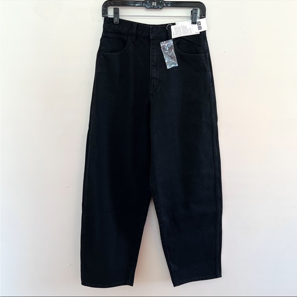 Uniqlo Barrel Pants - Picture 7 of 11